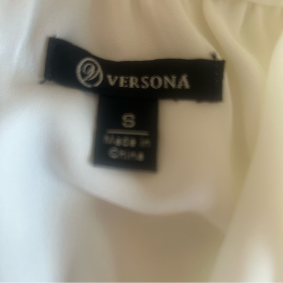 Versona “2 for 1” Turquoise and White Layered Sleeveless Blouses - Picture 7 of 7